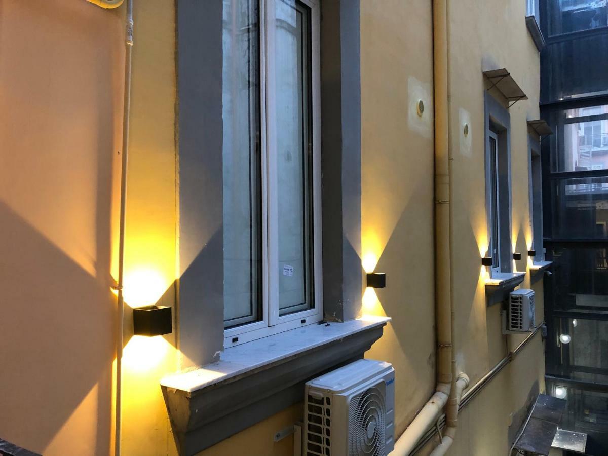 Nsh Apparthotel, Napoli Centro Dış mekan fotoğraf